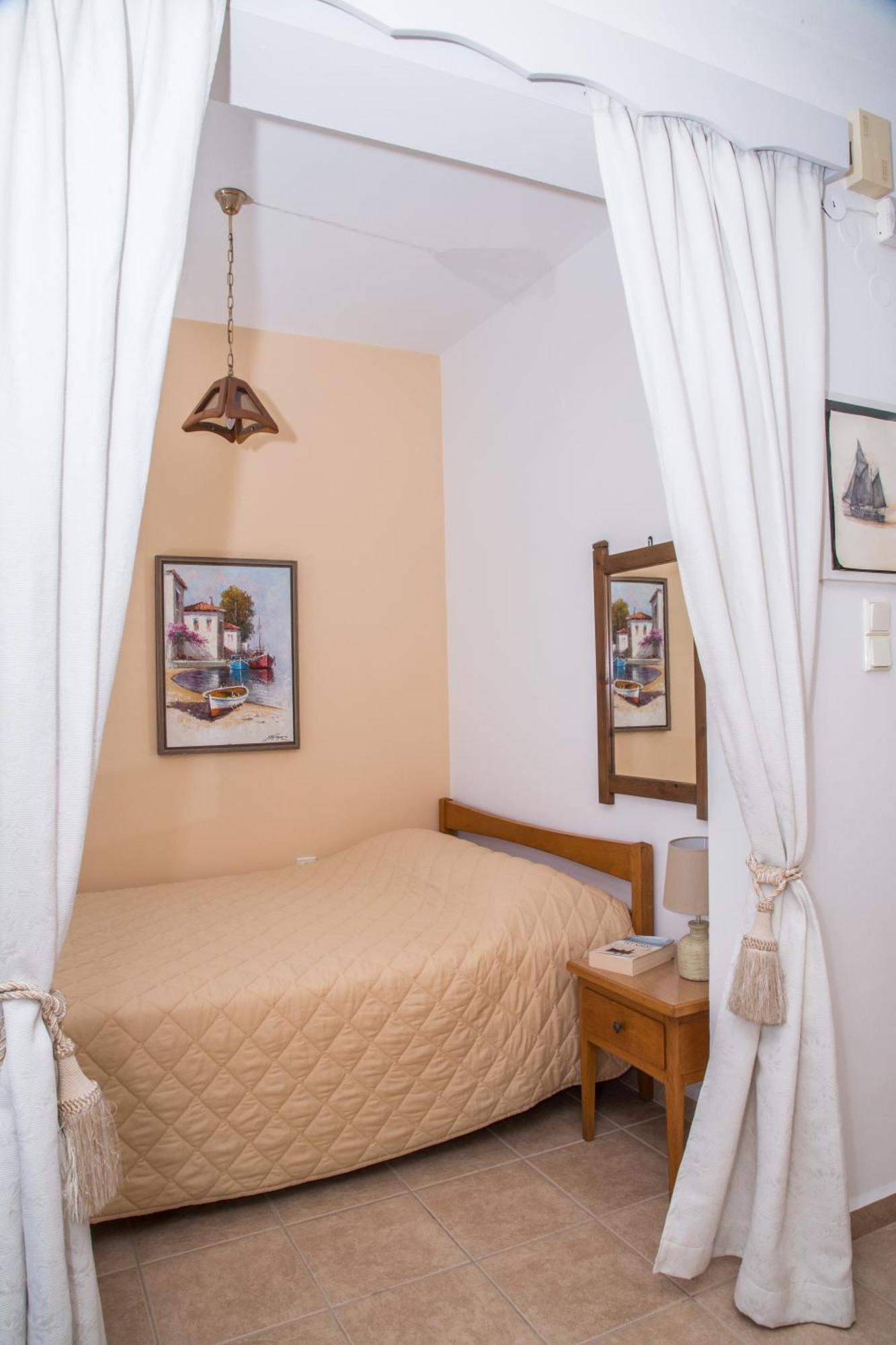 Hotel Elena Alinda  Luaran gambar