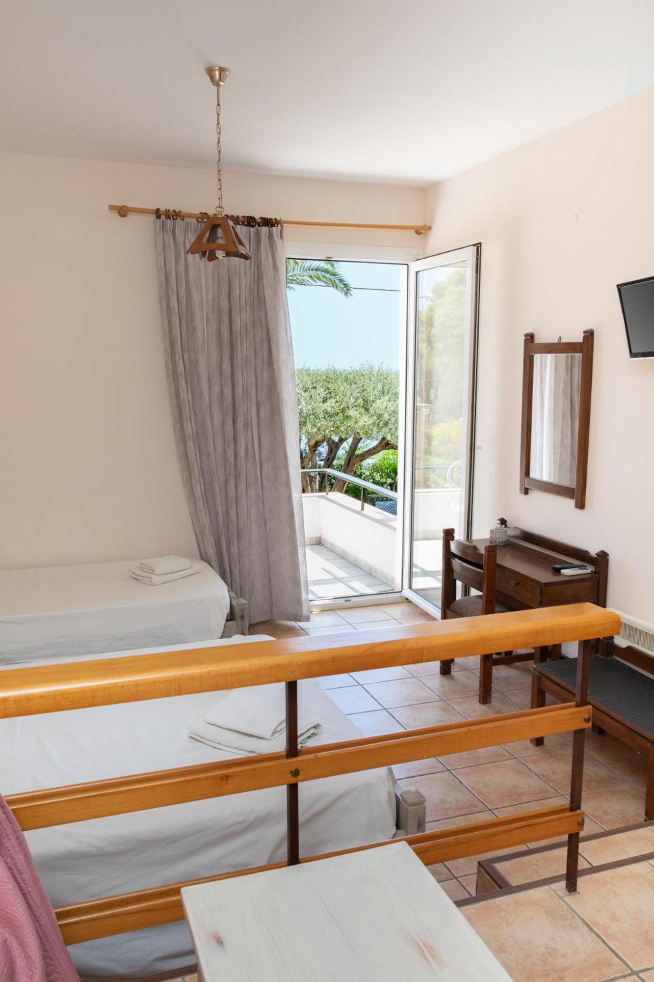 Hotel Elena Alinda  Luaran gambar